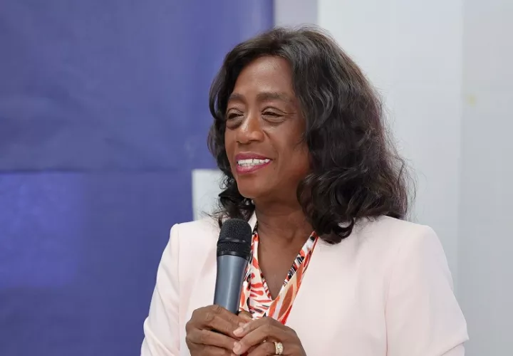 Lucy Molinar, ministra de Educación