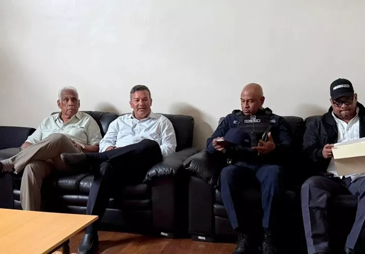 Se reforzó la presencia policial en playas, zonas recreativas y eventos, como parte de las acciones preventivas para proteger a la ciudadanía. Foto. Diómedes Sánchez