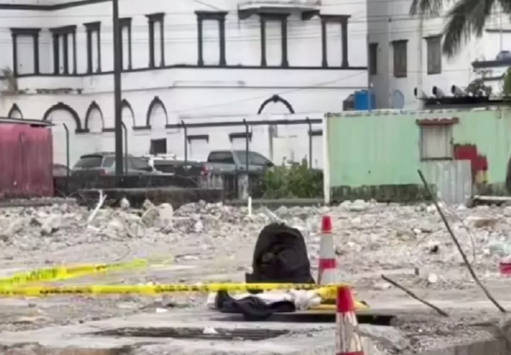 Un ciudadano ingresó a una cámara subterránea con la intención de cortar cables eléctricos para sustraer cobre y quedó electrocutado. Foto. Archivo. 