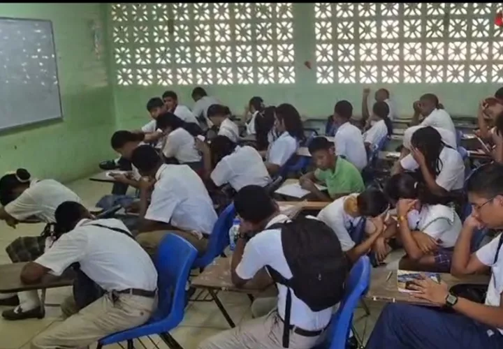 El Meduca reiteró el llamado a estudiantes y acudientes a asumir este proceso con responsabilidad y compromiso, como una oportunidad clave para culminar satisfactoriamente el año académico. Foto. Diómedes Sánchez