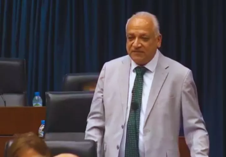 El diputado Luis Eduardo Camacho. 