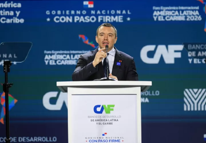 El presidente de Ecuador, Daniel Noboa, habla durante el Foro Económico Internacional América Latina y el Caribe 2026 este miércoles, en Ciudad de Panamá (Panamá). EFE/ Bienvenido Velasco