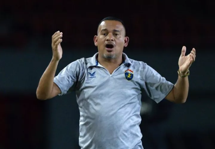 Mario Méndez, técnico de Plaza Amador. Foto:EFE