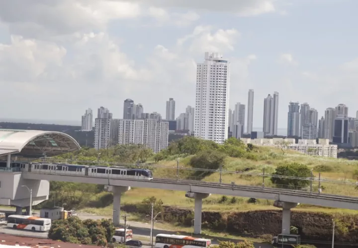  En diciembre en Panamá se aprobó un aumento de entre 9,50 y 15 dólares del salario mínimo mensual. Foto: Alexander Santamaría/Epasa