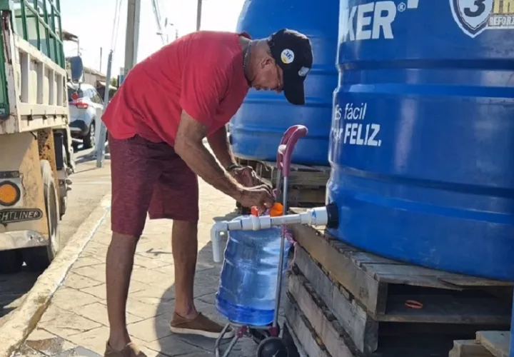 Los tanques de abastecimiento de agua deberán mantenerse operativos durante los días del carnaval, debido a que el sistema aún no estará en condiciones normales. Foto. Thays Domínguez