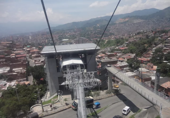 Una de las estaciones del teleférico de Medellín, en Colombia. Foto: Archivo