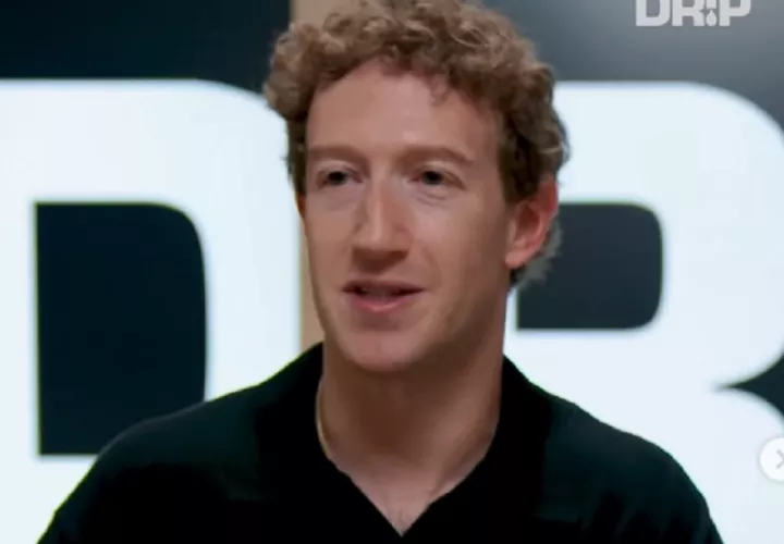 mark_zuckerberg_facebook.jpg