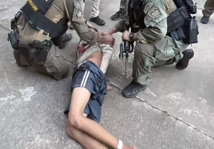 La Policía detuvo al sospechoso del tiroteo. Foto: EFE