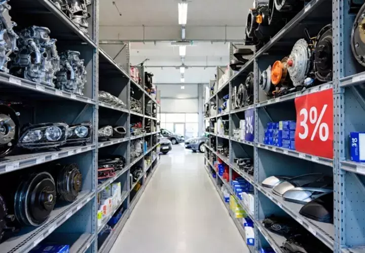 De acuerdo con Salazar, esta iniciativa es necesaria debido a que cada vez son más las personas que sufren problemas mecánicos. Foto: Grok