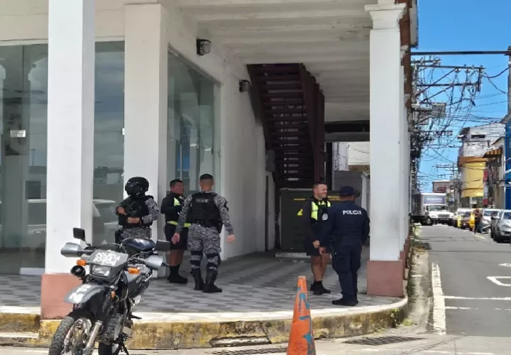 Se informó que veinticuatro detenidos provenían de la cárcel de Colón y unos 15 de centros penitenciarios de la capital. Foto. Diómedes Sánchez