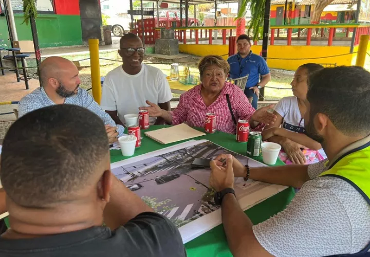 Franklyn Robinson  agradeció que el MOP haya dado la cara. Foto: Cortesía