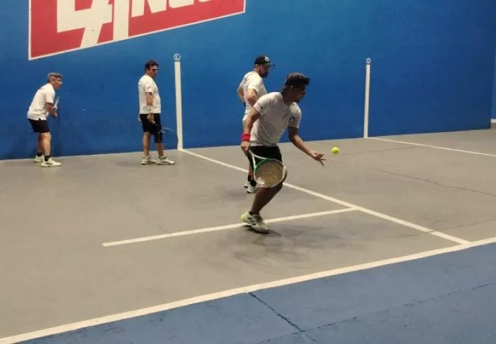 El frontenis panameño, listo para el torneo internacional. Foto: Cortesía