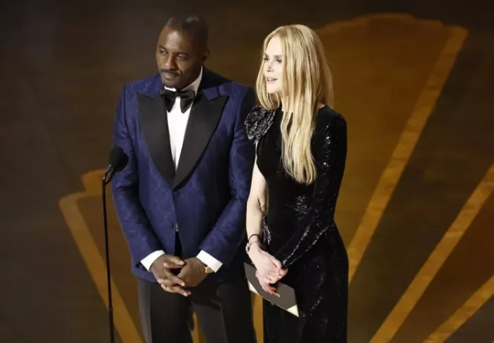 Idris Elba y Nicole Kidman durante la 95.ª edición de los Premios Óscar. Foto: EFE / EPA / Etienne Laurent