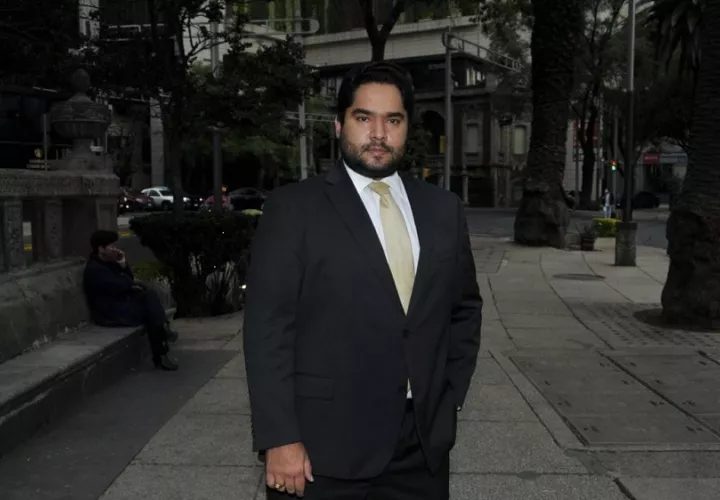El abogado Salvador Padilla, defensor, pide que se garanticen plenamente los derechos procesales de su representado.
