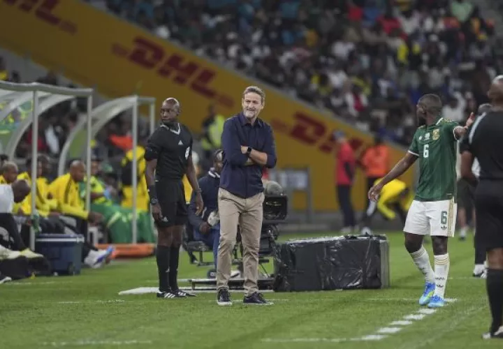 Thomas Christiansen, técnico de Panamá durante el partido contra Sudáfrica. Foto:EFE