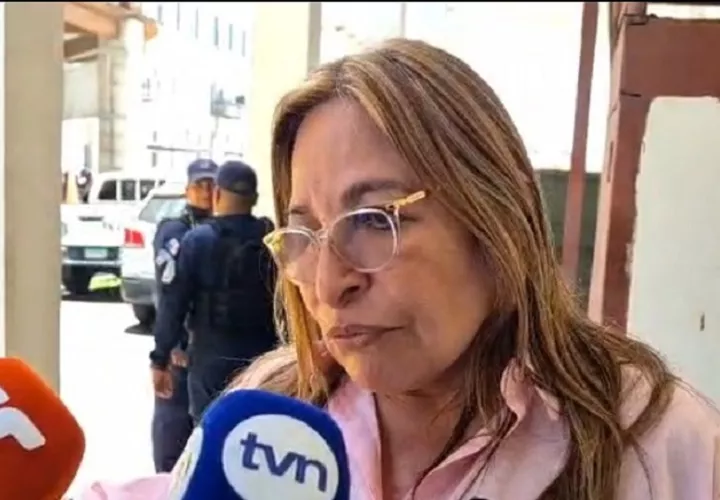 La dirigente del PRD, Balbina Herrera destacó que está al pendiente de los acontecimientos. Foto. Diómedes Sánchez