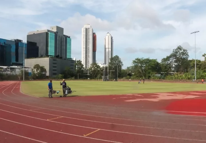 Pista de atletismo del CAR. Foto: Pandeportes
