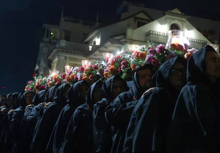 Se espera que más de 300 mil personas acudan al Casco Viejo esta semana. Foto: EFE