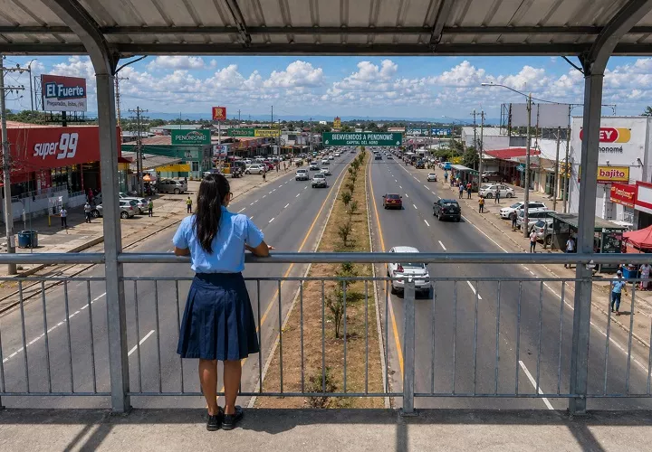 La estudiante fue auxiliada por compañeros y recibió ayuda psicológica. / Imagen ilustrativa/ IA ChatGPT: Eric Montenegro
