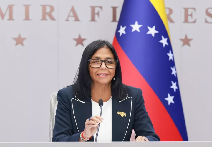 Delcy Rodríguez deja de estar sujeta a las restricciones del Tesoro. Foto: EFE