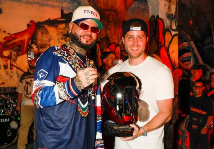 Farruko y Mayer Mizrachi. Foto: Instagram