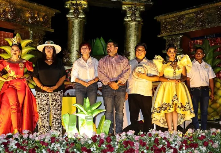 Inauguración de la decimoséptima Feria de la Piña. Foto: Eric Montenegro