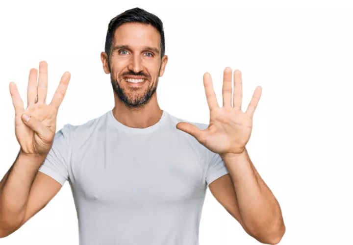 Las edades terminadas en 9, que marcan un cambio de década de vida pueden ser puntos de inflexión emocional y sexual.  Foto:  krakenimages / Freepik