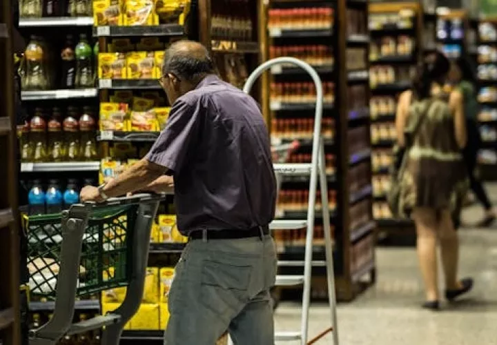El consumidor es más estratégico y orientado al valor. Foto: Pexels
