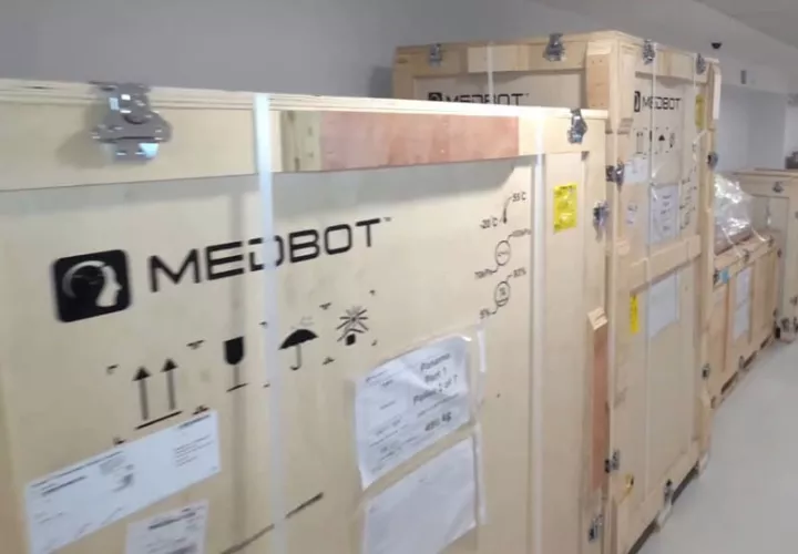 cirugia-robotica-css_0.jpg
