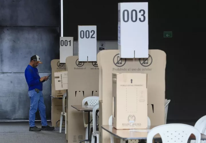 Las autoridades colombianas ultiman los preparativos para la primera vuelta de las elecciones presidenciales. Foto: EFE