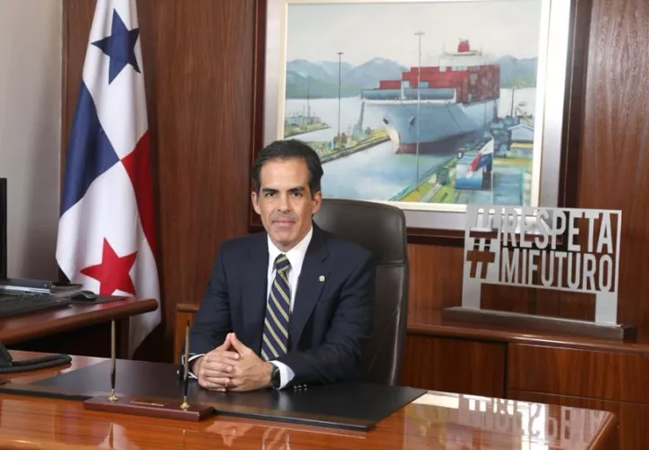 Aurelio Barría Pino, presidente de la Cámara de Comercio, que cumple 111 años. Foto: Cortesía