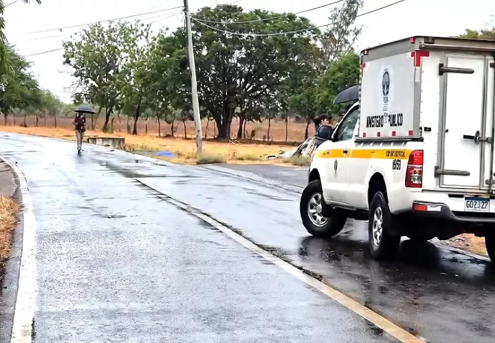 El hecho se registró en el sector de Santa Ana, en la vía que conduce hacia las playas de Monagre y El Rompío, específicamente en las inmediaciones del lago conocido como El Muro. Foto, Thays Domínguez