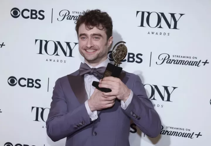 Daniel Radcliffe durante una gala de los Premios Tony en Nueva York.  Foto: EFE / Sarah Yenesel