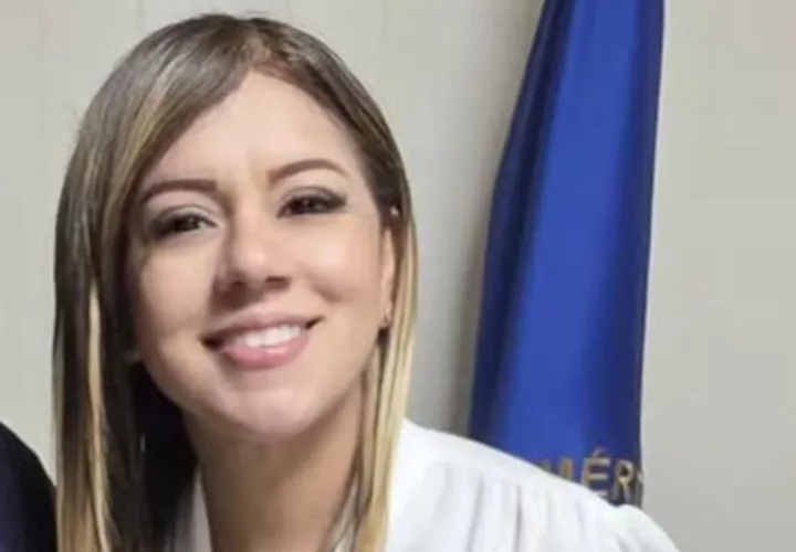 La columna de Doña Perla. Foto: Instagram
