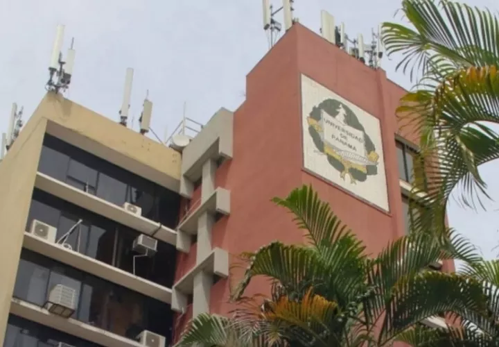 universidad_de_panama.jpg