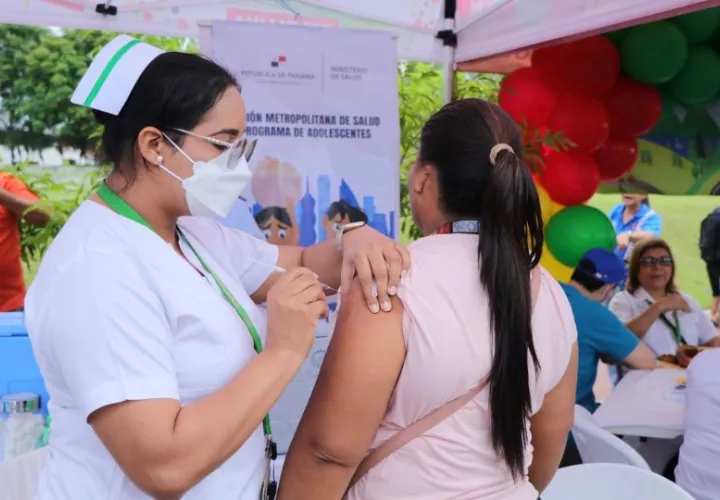 Dirigente dice que hay desempleo entre egresados de enfermería.