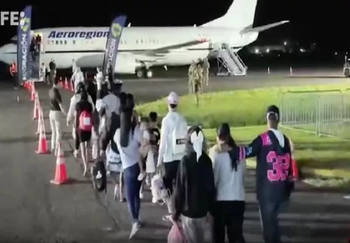 Momentos del vuelo. Foto: Tomado de video de EFE