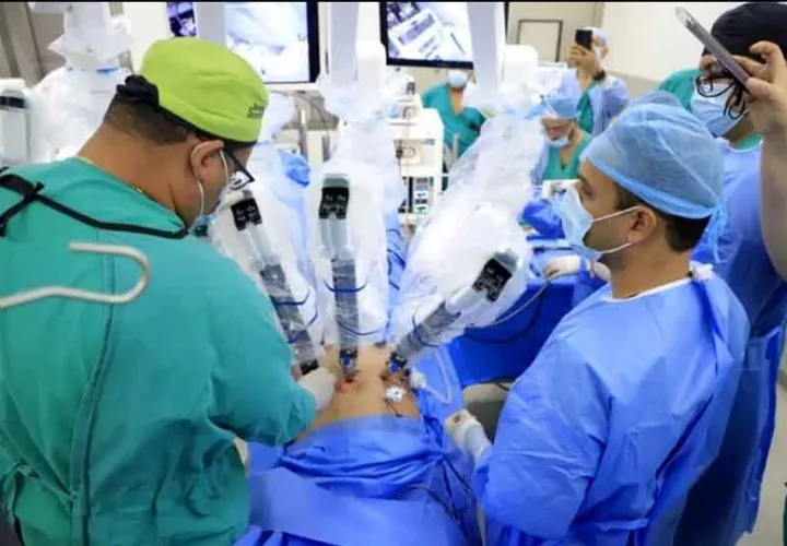cirugia_robotica_chiriqui_1.jpg