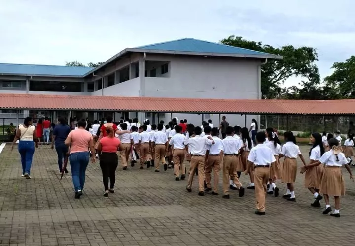 escuela-boca-de-parita_0.jpg