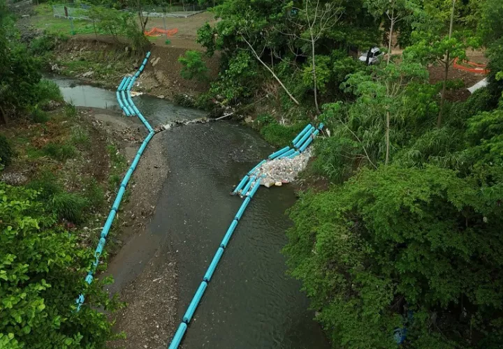 El Proyecto Siete Cuencas tiene como objetivo instalar barreras en los siete principales ríos urbanos. Fotos: Cortesía