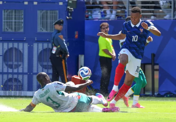 mbappe-senegal_2.jpg