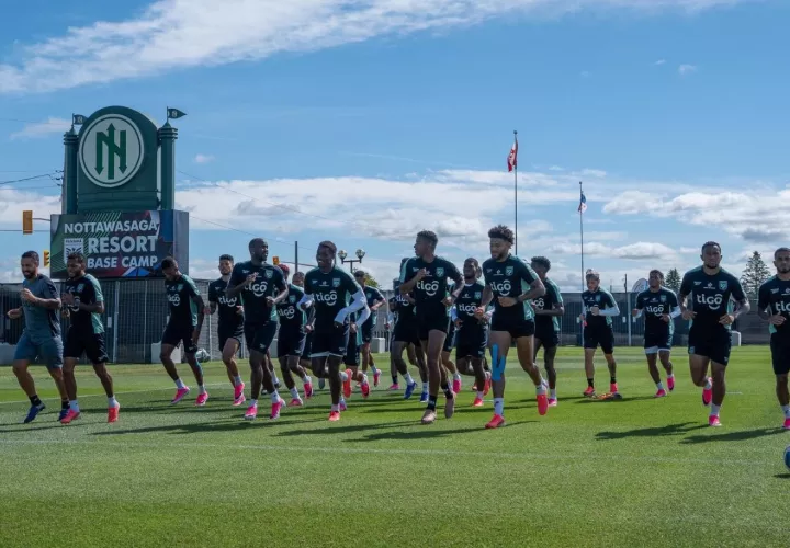 El equipo panameño entrenó a tiempo completo. Foto: FPF