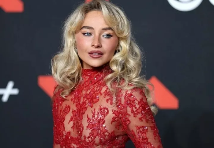 sabrina-carpenter_0.jpg