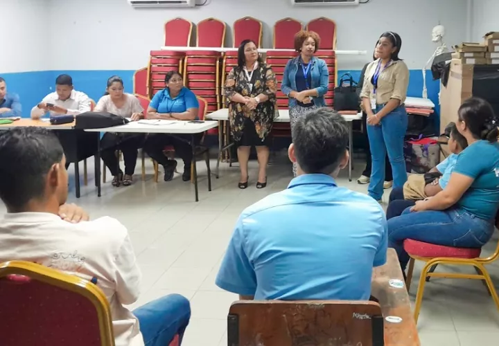 senniaf_interviene_en_colegio_de_capira_1.jpg