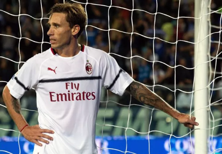 Lucas Biglia, de Milan, lamenta el empate ante Empoli. /Foto EFE