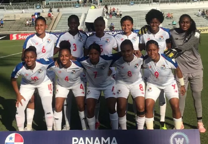 Panamá entrena con miras a juego ante México. /Foto Fepafut