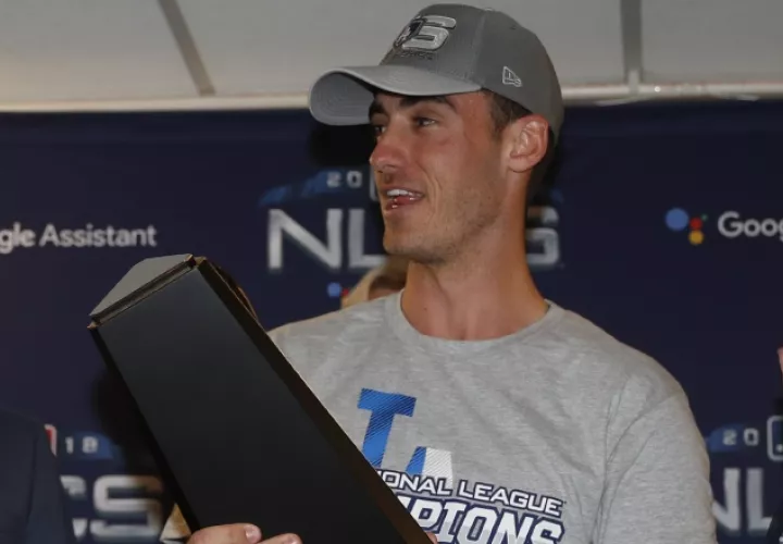 Cody Bellinger fue figura en el triunfo de los Dodgers. /Foto AP