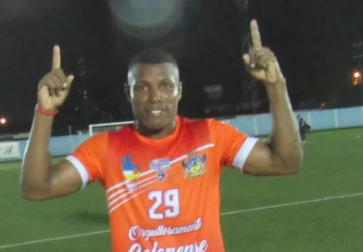 Omar Camargo fue figura con Colón C3. @ascensolpf