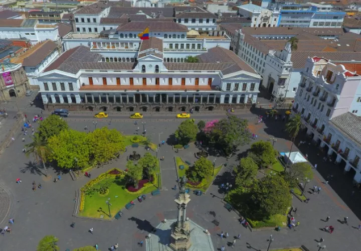 La capital de Ecuador exhibe orgullosa la reciente declaración como reserva de la biósfera por la Unesco. /Foto EFE