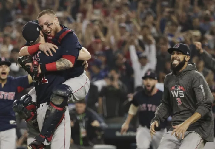 Boston celebra en la casa de los Dodgers su nuevo campeonato en las Grandes Ligas. /Foto AP